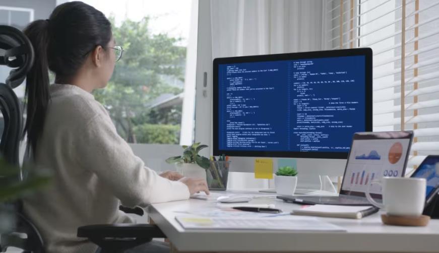万州区小程序开发：什么是 cURL 命令？