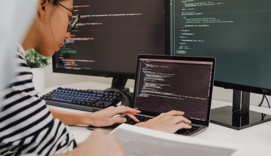 万州区小程序开发公司：开源Python库与互操作性标准在开发中的关键作用